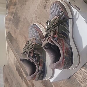 Nike Rare Pendleton Air Force 1- Size 8 Women